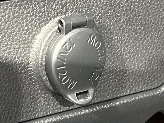 ヤリスクロス Z 4WD 禁煙車 衝突軽減 純正ナビ 全周囲カメラ レーダクルーズ ドラレコ ETC 寒冷地仕様 シートヒーター パワーシート ステアリングヒーター LEDヘッド オートエアコン(22枚目)