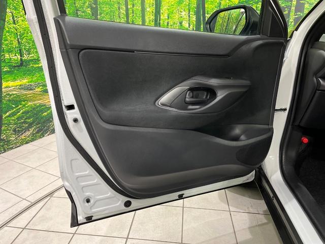 ヤリスクロス Z 4WD 禁煙車 衝突軽減 純正ナビ 全周囲カメラ レーダクルーズ ドラレコ ETC 寒冷地仕様 シートヒーター パワーシート ステアリングヒーター LEDヘッド オートエアコン(36枚目)