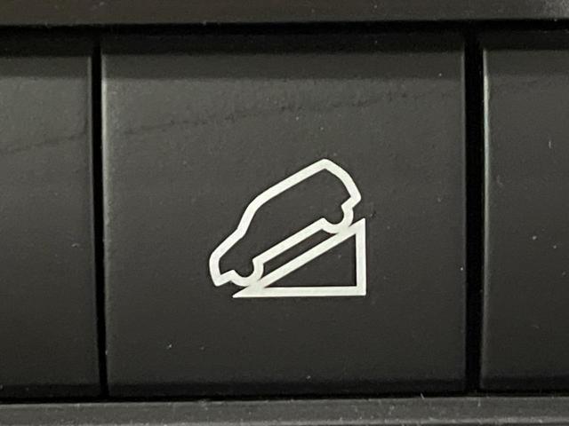 ヤリスクロス Z 4WD 禁煙車 衝突軽減 純正ナビ 全周囲カメラ レーダクルーズ ドラレコ ETC 寒冷地仕様 シートヒーター パワーシート ステアリングヒーター LEDヘッド オートエアコン(45枚目)