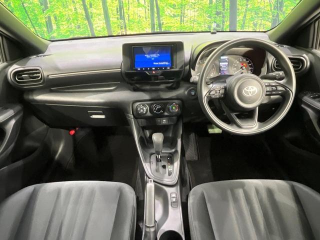 ヤリス X 4WD 禁煙車 衝突軽減 寒冷地仕様 ナビ バックカメラ レーダークルーズ ETC クリアランスソナー オートハイビーム レーンキープアシスト スマートキー シートリフター 地デジ(2枚目)