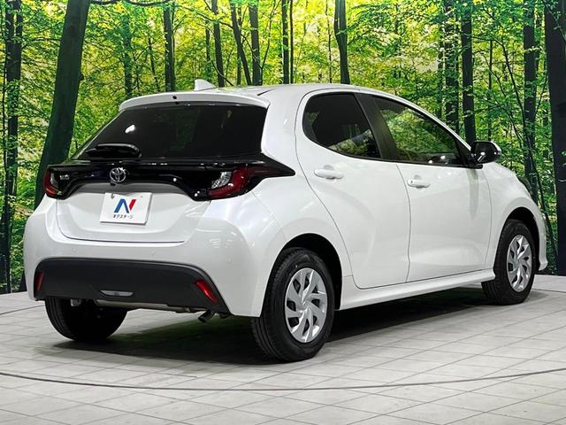 ヤリス X 4WD 禁煙車 衝突軽減 寒冷地仕様 ナビ バックカメラ レーダークルーズ ETC クリアランスソナー オートハイビーム レーンキープアシスト スマートキー シートリフター 地デジ(18枚目)