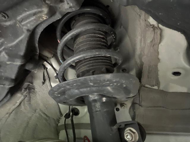 ヤリス X 4WD 禁煙車 衝突軽減 寒冷地仕様 ナビ バックカメラ レーダークルーズ ETC クリアランスソナー オートハイビーム レーンキープアシスト スマートキー シートリフター 地デジ(21枚目)