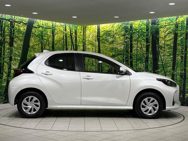 ヤリス X 4WD 禁煙車 衝突軽減 寒冷地仕様 ナビ バックカメラ レーダークルーズ ETC クリアランスソナー オートハイビーム レーンキープアシスト スマートキー シートリフター 地デジ(46枚目)