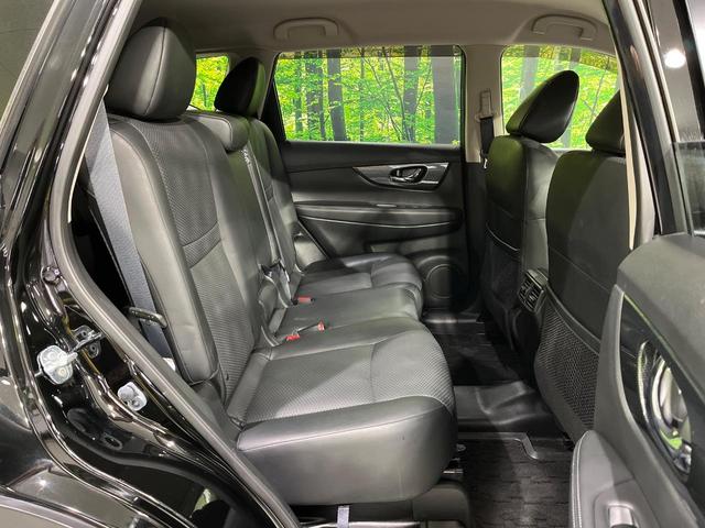 エクストレイル 20Xt エマージェンシーブレーキパッケージ 4WD 禁煙車 衝突軽減装置 全周囲カメラ 7人乗り ETC ドラレコ パワーバックドア アイドリングストップ LEDヘッド シートヒーター コーナーセンサー オートライト デュアルエアコン(9枚目)