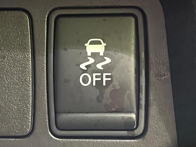 エクストレイル 20Xt エマージェンシーブレーキパッケージ 4WD 禁煙車 衝突軽減装置 全周囲カメラ 7人乗り ETC ドラレコ パワーバックドア アイドリングストップ LEDヘッド シートヒーター コーナーセンサー オートライト デュアルエアコン(24枚目)