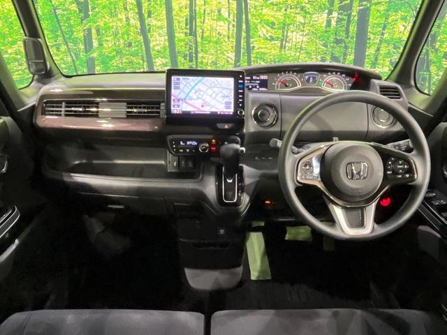 N-BOXカスタム G・Lホンダセンシング 4WD 禁煙車 衝突軽減 純正8型ナビ 電動ドア レーダークルーズ バックカメラ Bluetooth ETC クリアランスソナー 前席シートヒーター LEDヘッドライト LEDフォグ オートエアコン(2枚目)