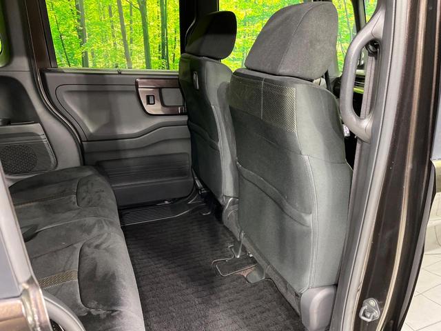 N-BOXカスタム G・Lホンダセンシング 4WD 禁煙車 衝突軽減 純正8型ナビ 電動ドア レーダークルーズ バックカメラ Bluetooth ETC クリアランスソナー 前席シートヒーター LEDヘッドライト LEDフォグ オートエアコン(32枚目)