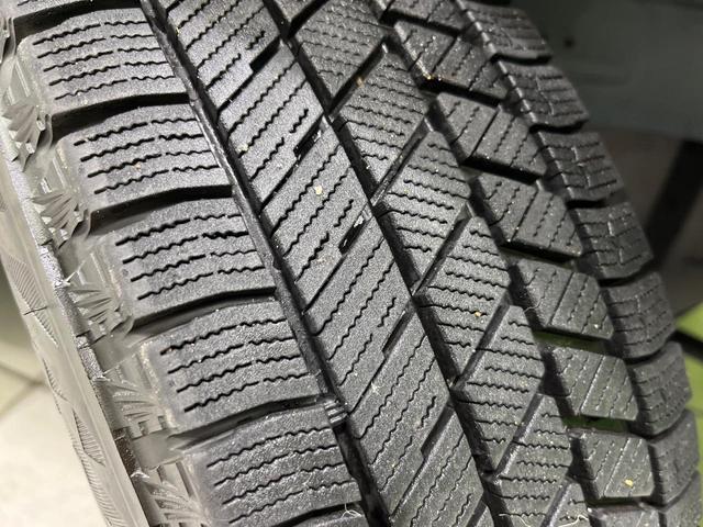 ルーミー G 4WD 禁煙車 衝突軽減 ナビバックカメラ 両側電動ドア 寒冷地仕様 ETC シートヒーター ドラレコ クリアランスソナー LEDヘッド LEDフォグ フルセグTV スマートキー シートバックテーブル(62枚目)