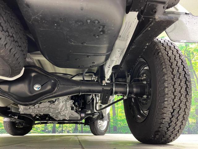 キャリイトラック ＫＣエアコン・パワステ　届出済未使用車　４ＷＤ　衝突軽減　ＭＴ車　コーナーセンサー　オートハイビーム　車線逸脱警報　オートライト　横滑り防止装置　アイドリングストップ　キーレス　パワーステアリング　エアコン（24枚目）