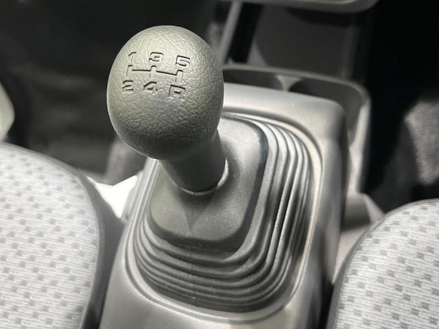 キャリイトラック ＫＣエアコン・パワステ　届出済未使用車　４ＷＤ　衝突軽減　ＭＴ車　コーナーセンサー　オートハイビーム　車線逸脱警報　オートライト　横滑り防止装置　アイドリングストップ　キーレス　パワーステアリング　エアコン（46枚目）