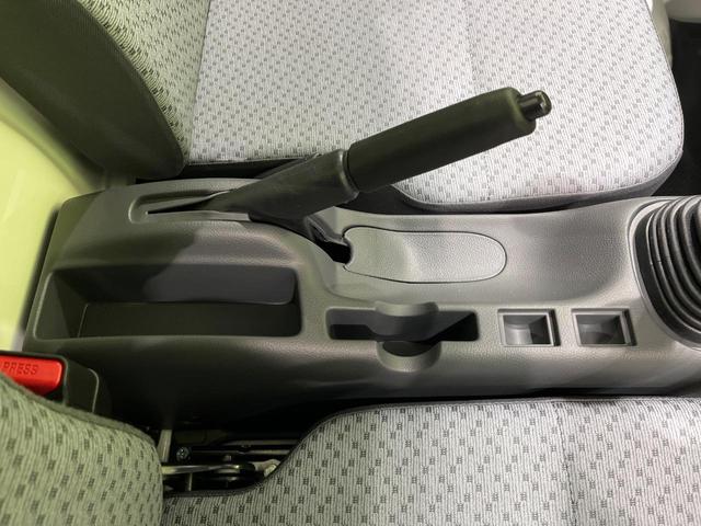 キャリイトラック ＫＣエアコン・パワステ　届出済未使用車　４ＷＤ　衝突軽減　ＭＴ車　コーナーセンサー　オートハイビーム　車線逸脱警報　オートライト　横滑り防止装置　アイドリングストップ　キーレス　パワーステアリング　エアコン（49枚目）