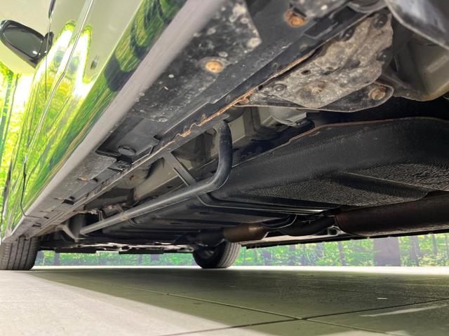 ノア Ｘ　４ＷＤ　禁煙車　モデリスタエアロ　フリップダウンモニター　ＳＤナビ　寒冷地仕様　両側電動スライドドア　バックカメラ　ＥＴＣ　スマートキー　ダブルエアコン　横滑り防止装置　アイドリングストップ（24枚目）