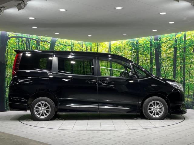 ノア Ｘ　４ＷＤ　禁煙車　モデリスタエアロ　フリップダウンモニター　ＳＤナビ　寒冷地仕様　両側電動スライドドア　バックカメラ　ＥＴＣ　スマートキー　ダブルエアコン　横滑り防止装置　アイドリングストップ（31枚目）