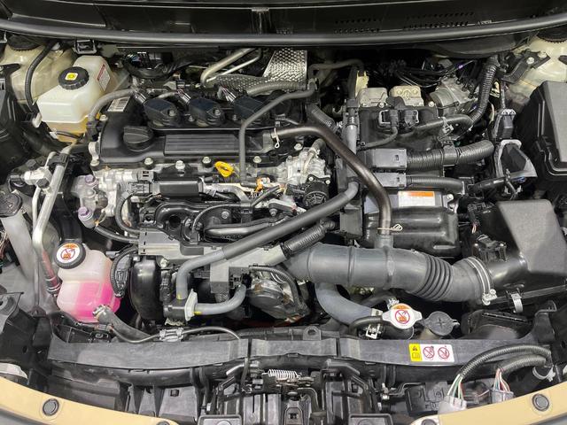 ヤリスクロス ハイブリッドZ 4WD 禁煙車 純正8インチディスプレイオーディオ バックカメラ レーダークルーズ コントロール パワーシート パワーバックドア 前席パワーシート LEDヘッドライト ドラレコ ETC オートライト(19枚目)