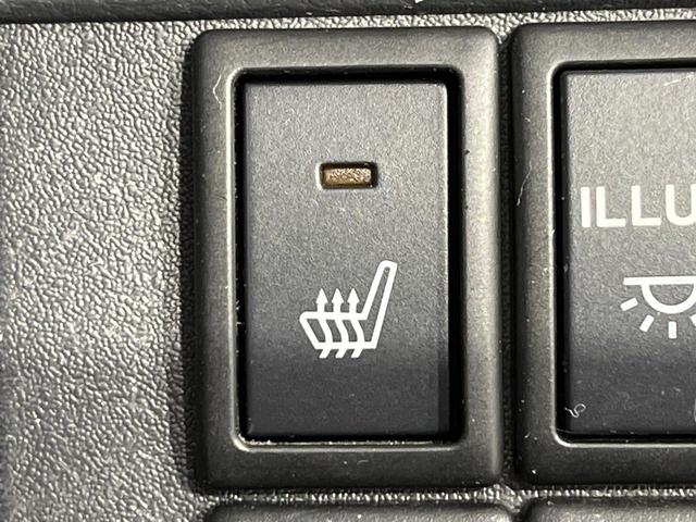 ワゴンＲスティングレー リミテッドＩＩ　４ＷＤ　禁煙車　ディスプレイオーディオ　バックカメラ　スマートキー　シートヒーター　ＨＩＤヘッドライト　革巻きステアリング　オートエアコン　１４インチアルミホイール　フォグライト　ＣＤ再生（5枚目）