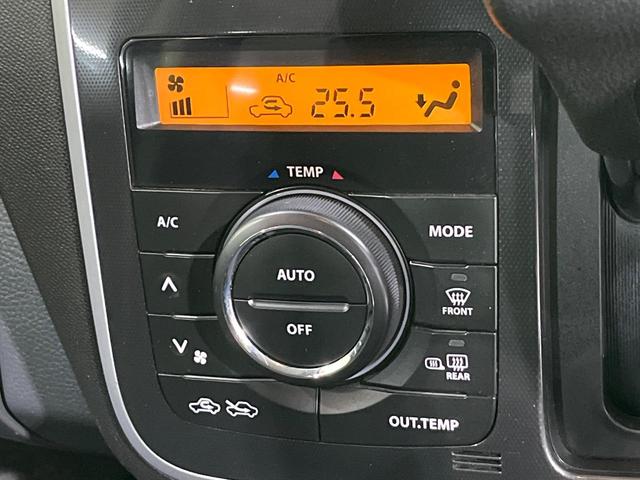 ワゴンＲスティングレー リミテッドＩＩ　４ＷＤ　禁煙車　ディスプレイオーディオ　バックカメラ　スマートキー　シートヒーター　ＨＩＤヘッドライト　革巻きステアリング　オートエアコン　１４インチアルミホイール　フォグライト　ＣＤ再生（6枚目）