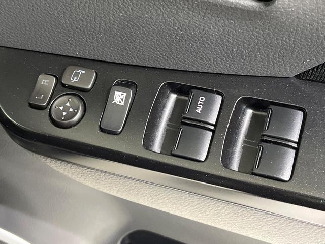 ワゴンＲスティングレー リミテッドＩＩ　４ＷＤ　禁煙車　ディスプレイオーディオ　バックカメラ　スマートキー　シートヒーター　ＨＩＤヘッドライト　革巻きステアリング　オートエアコン　１４インチアルミホイール　フォグライト　ＣＤ再生（34枚目）