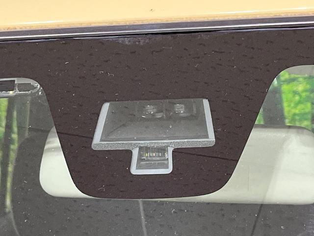 ハスラー G 4WD 衝突軽減 禁煙車 ナビ Bluetooth フルセグ スマートキー シートヒーター オートエアコン ダウンヒルアシスト フォグライト CD/DVD再生 盗難防止装置 プライバシーガラス(3枚目)