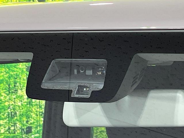 ジムニー ＸＣ　４ＷＤ　ターボ　届出済未使用車　衝突軽減　コーナーセンサー　スマートキー　ＬＥＤヘッド　クルコン　オートハイビーム　オートライト　オートエアコン　純正１６インチアルミ（3枚目）