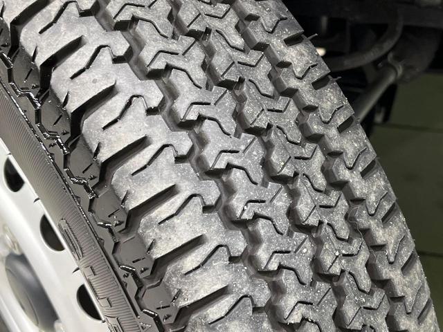 ハイゼットトラック ジャンボエクストラ 4WD 禁煙車 衝突軽減 クリアランスソナー スマートキー ドライブレコーダー ETC LEDヘッドライト LEDフォグライト 横滑り防止装置 電動格納ミラー CD再生(52枚目)