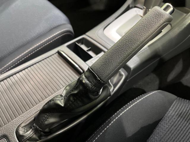 インプレッサスポーツ 2.0i-Sアイサイト 4WD 禁煙車 衝突軽減 純正ナビ レーダークルーズ バックカメラ Bluetooth ETC HIDヘッドライト フロントフォグ オートライト オートエアコン スマートキー パドルシフト(62枚目)