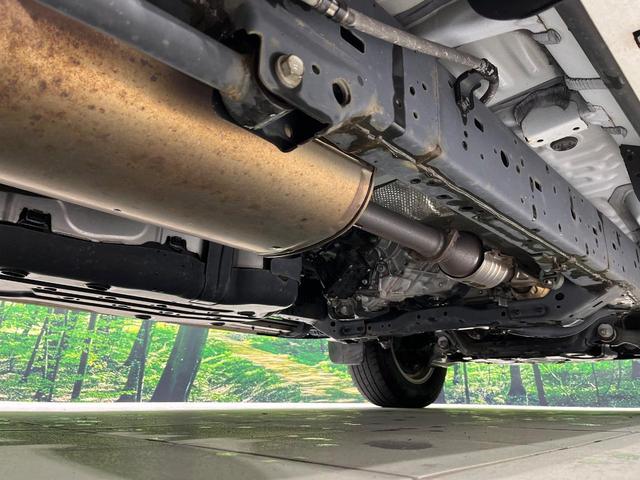 ランドクルーザープラド ＴＸ　Ｌパッケージ　４ＷＤ　禁煙車　衝突軽減　純正９型ナビ　バックカメラ　レーダークルーズ　シートベンチレーション　ＥＴＣ　ドラレコ　７人乗り　黒革シート　前席パワーシート　クリアランスソナー　ＬＥＤヘッド（24枚目）