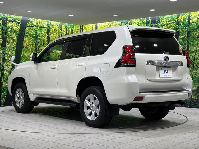 ランドクルーザープラド ＴＸ　Ｌパッケージ　４ＷＤ　禁煙車　衝突軽減　純正９型ナビ　バックカメラ　レーダークルーズ　シートベンチレーション　ＥＴＣ　ドラレコ　７人乗り　黒革シート　前席パワーシート　クリアランスソナー　ＬＥＤヘッド（28枚目）