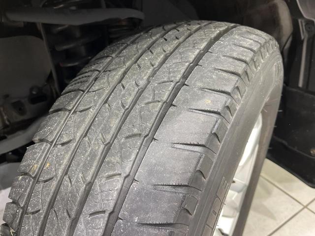 ランドクルーザープラド ＴＸ　Ｌパッケージ　４ＷＤ　禁煙車　衝突軽減　純正９型ナビ　バックカメラ　レーダークルーズ　シートベンチレーション　ＥＴＣ　ドラレコ　７人乗り　黒革シート　前席パワーシート　クリアランスソナー　ＬＥＤヘッド（39枚目）