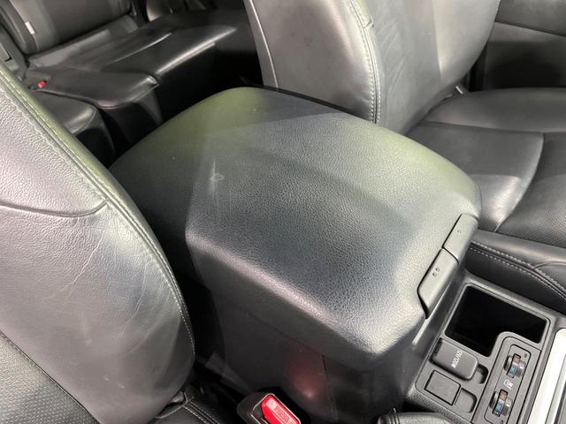 ランドクルーザープラド ＴＸ　Ｌパッケージ　４ＷＤ　禁煙車　衝突軽減　純正９型ナビ　バックカメラ　レーダークルーズ　シートベンチレーション　ＥＴＣ　ドラレコ　７人乗り　黒革シート　前席パワーシート　クリアランスソナー　ＬＥＤヘッド（53枚目）