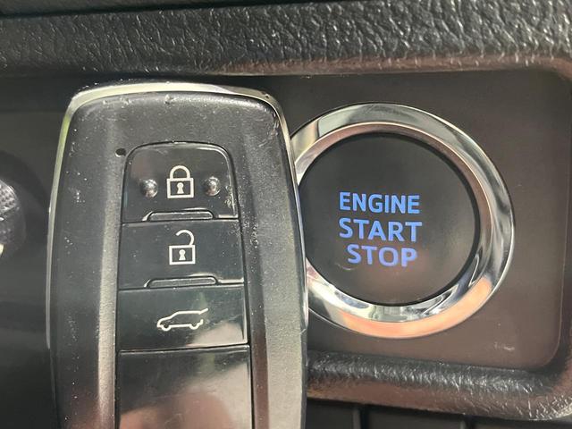 ランドクルーザープラド ＴＸ　Ｌパッケージ　４ＷＤ　禁煙車　衝突軽減　純正９型ナビ　バックカメラ　レーダークルーズ　シートベンチレーション　ＥＴＣ　ドラレコ　７人乗り　黒革シート　前席パワーシート　クリアランスソナー　ＬＥＤヘッド（54枚目）