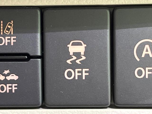 アルトラパンLC X 4WD 禁煙車 衝突軽減 2トーン ディスプレイオーディオ バックカメラ ハーフレザーシート クリアランスソナー シートヒーター LEDヘッド Bluetooth スマートキー オートライト(36枚目)