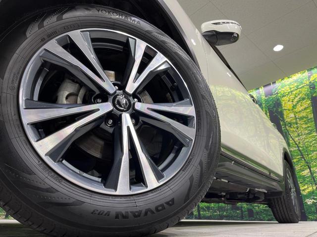 エクストレイル ２０Ｘｉ　４ＷＤ　禁煙車　プロパイロット　衝突軽減　１１インチナビ　全周囲カメラ　ドラレコ　デジタルインナーミラー　パワーバックドア　ＬＥＤヘッド　コーナーセンサー　革巻ハンドル　デュアルエアコン（14枚目）