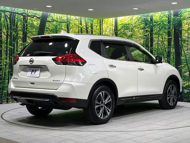 エクストレイル ２０Ｘｉ　４ＷＤ　禁煙車　プロパイロット　衝突軽減　１１インチナビ　全周囲カメラ　ドラレコ　デジタルインナーミラー　パワーバックドア　ＬＥＤヘッド　コーナーセンサー　革巻ハンドル　デュアルエアコン（18枚目）