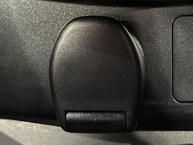 エクストレイル ２０Ｘｉ　４ＷＤ　禁煙車　プロパイロット　衝突軽減　１１インチナビ　全周囲カメラ　ドラレコ　デジタルインナーミラー　パワーバックドア　ＬＥＤヘッド　コーナーセンサー　革巻ハンドル　デュアルエアコン（56枚目）