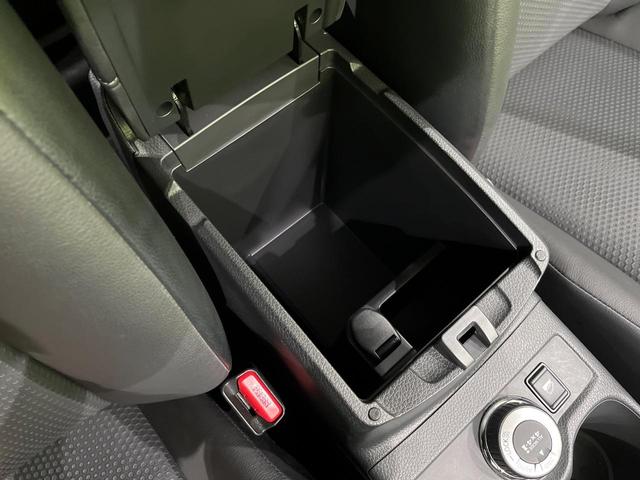 エクストレイル ２０Ｘｉ　４ＷＤ　禁煙車　プロパイロット　衝突軽減　１１インチナビ　全周囲カメラ　ドラレコ　デジタルインナーミラー　パワーバックドア　ＬＥＤヘッド　コーナーセンサー　革巻ハンドル　デュアルエアコン（63枚目）