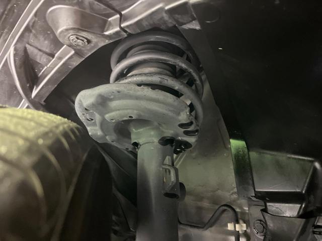 エクストレイル ２０Ｘｉ　４ＷＤ　禁煙車　衝突軽減　プロパイロット　パワーバックドア　ＳＤナビ　全周囲カメラ　ドラレコ　デジタルインナーミラー　ＥＴＣ　Ｂｌｕｅｔｏｏｔｈ　ＬＥＤヘッドライト　オートライト　オートエアコン（21枚目）