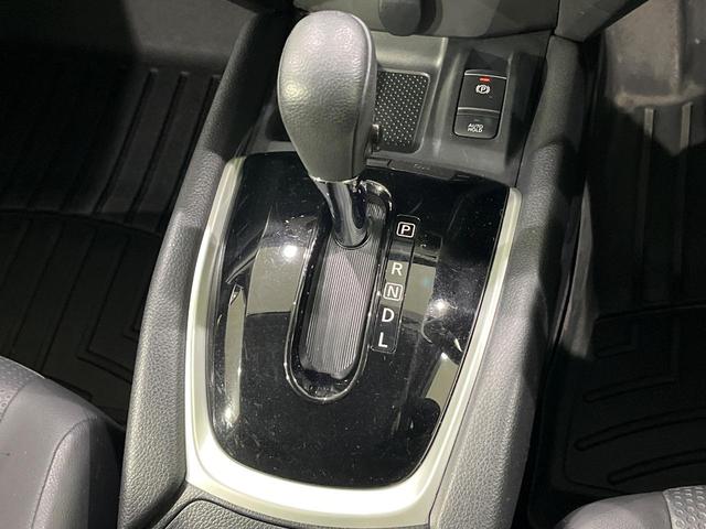 エクストレイル ２０Ｘｉ　４ＷＤ　禁煙車　衝突軽減　プロパイロット　パワーバックドア　ＳＤナビ　全周囲カメラ　ドラレコ　デジタルインナーミラー　ＥＴＣ　Ｂｌｕｅｔｏｏｔｈ　ＬＥＤヘッドライト　オートライト　オートエアコン（58枚目）