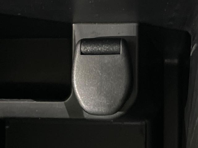 エクストレイル ２０Ｘｉ　４ＷＤ　禁煙車　衝突軽減　プロパイロット　パワーバックドア　ＳＤナビ　全周囲カメラ　ドラレコ　デジタルインナーミラー　ＥＴＣ　Ｂｌｕｅｔｏｏｔｈ　ＬＥＤヘッドライト　オートライト　オートエアコン（66枚目）