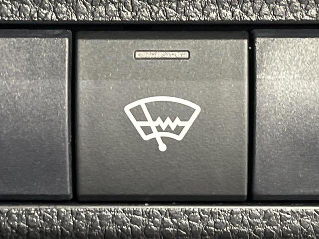 RAV4 X 4WD 禁煙車 衝突軽減 9型ナビ 寒冷地仕様 レーダークルーズ オートマチックハイビーム デュアルエアコン LEDヘッド オートブレーキホールド HDMI オートライト スマートキー(5枚目)