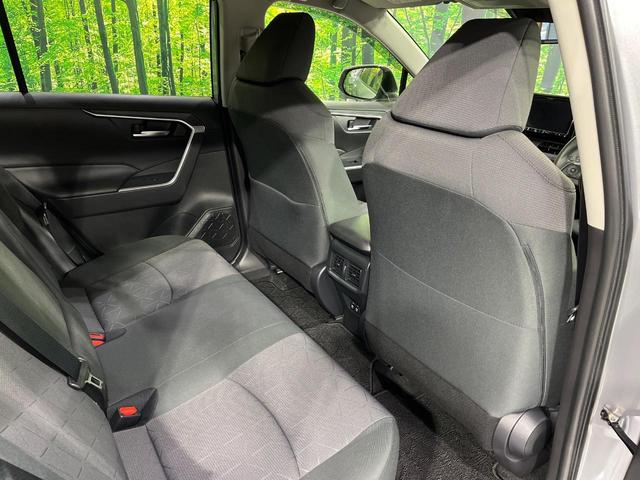 RAV4 X 4WD 禁煙車 衝突軽減 9型ナビ 寒冷地仕様 レーダークルーズ オートマチックハイビーム デュアルエアコン LEDヘッド オートブレーキホールド HDMI オートライト スマートキー(10枚目)