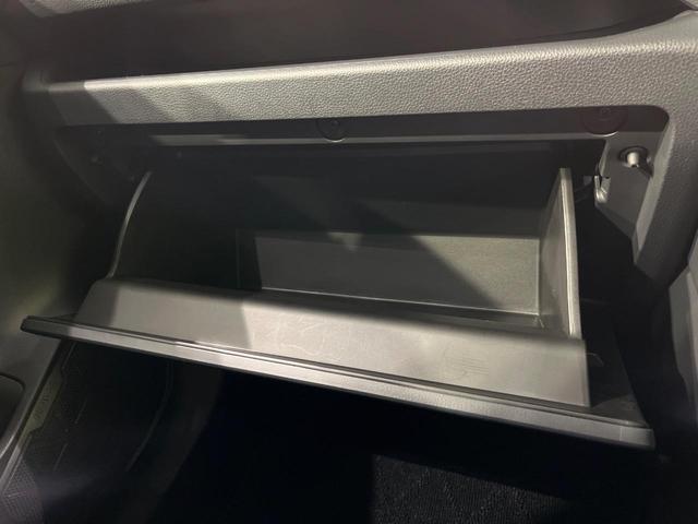 RAV4 X 4WD 禁煙車 衝突軽減 9型ナビ 寒冷地仕様 レーダークルーズ オートマチックハイビーム デュアルエアコン LEDヘッド オートブレーキホールド HDMI オートライト スマートキー(55枚目)