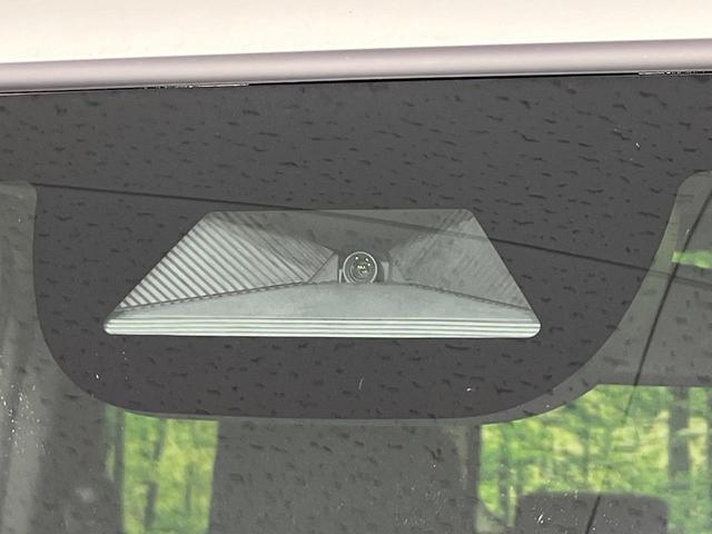 Ｎ－ＢＯＸカスタム ベースグレード　４ＷＤ　届出済未使用車　衝突軽減　両側電動スライドドア　アダプティブクルーズ　ＬＥＤヘッド　前席シートヒーター　クリアランスソナー　レーンキープ　オートハイビーム　電動パーキングブレーキ（3枚目）