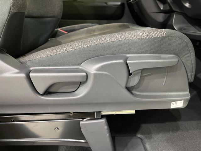 Ｎ－ＢＯＸカスタム ベースグレード　４ＷＤ　届出済未使用車　衝突軽減　両側電動スライドドア　アダプティブクルーズ　ＬＥＤヘッド　前席シートヒーター　クリアランスソナー　レーンキープ　オートハイビーム　電動パーキングブレーキ（8枚目）