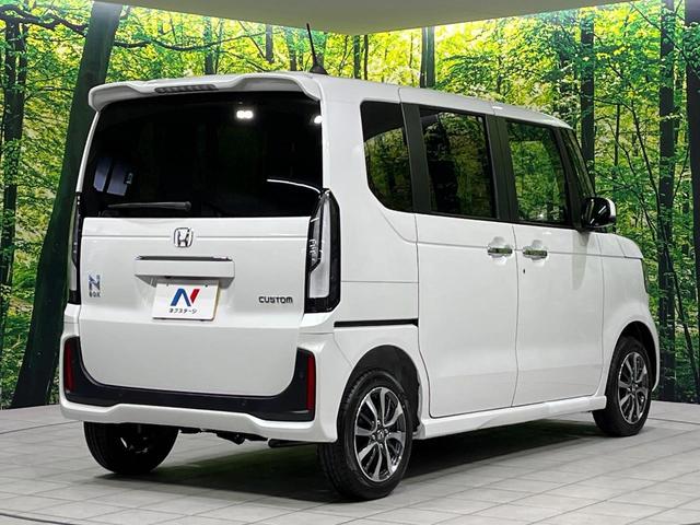 Ｎ－ＢＯＸカスタム ベースグレード　４ＷＤ　届出済未使用車　衝突軽減　両側電動スライドドア　アダプティブクルーズ　ＬＥＤヘッド　前席シートヒーター　クリアランスソナー　レーンキープ　オートハイビーム　電動パーキングブレーキ（18枚目）