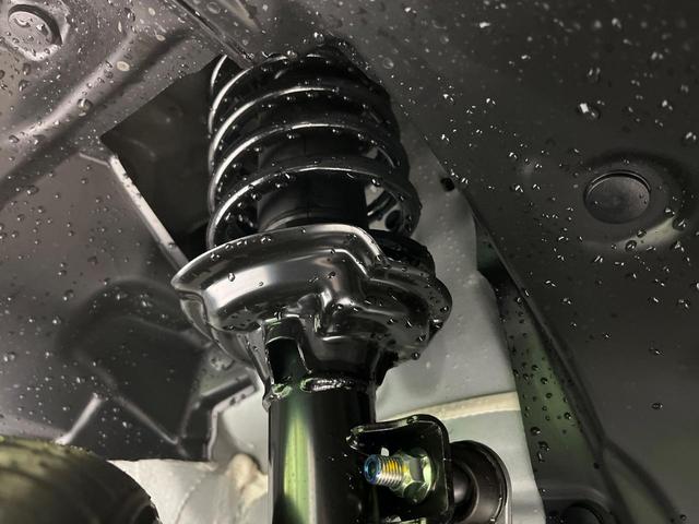 Ｎ－ＢＯＸカスタム ベースグレード　４ＷＤ　届出済未使用車　衝突軽減　両側電動スライドドア　アダプティブクルーズ　ＬＥＤヘッド　前席シートヒーター　クリアランスソナー　レーンキープ　オートハイビーム　電動パーキングブレーキ（22枚目）