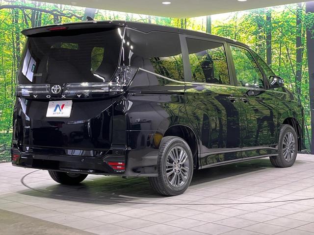 ヴォクシー Ｓ－Ｚ　４ＷＤ　禁煙車　衝突軽減　純正１０．５型ディスプレイオーディオ　寒冷地仕様　両側電動ドア　レーダークルーズ　バックカメラ　Ｂｌｕｅｔｏｏｔｈ　ＥＴＣ　ドラレコ　クリアランスソナー　シートヒーター（19枚目）