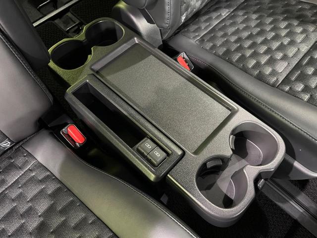 ヴォクシー Ｓ－Ｚ　４ＷＤ　禁煙車　衝突軽減　純正１０．５型ディスプレイオーディオ　寒冷地仕様　両側電動ドア　レーダークルーズ　バックカメラ　Ｂｌｕｅｔｏｏｔｈ　ＥＴＣ　ドラレコ　クリアランスソナー　シートヒーター（28枚目）