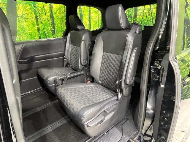 ヴォクシー Ｓ－Ｚ　４ＷＤ　禁煙車　衝突軽減　純正１０．５型ディスプレイオーディオ　寒冷地仕様　両側電動ドア　レーダークルーズ　バックカメラ　Ｂｌｕｅｔｏｏｔｈ　ＥＴＣ　ドラレコ　クリアランスソナー　シートヒーター（75枚目）