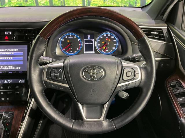 ハリアー プレミアム　４ＷＤ　禁煙車　衝突軽減　純正ナビ　ＥＴＣ　パワーバックドア　バックカメラ　Ｂｌｕｅｔｏｏｔｈ　前席シートヒーター　クルコン　電動格納ミラー　オートライト　オートエアコン　スマートキー（12枚目）