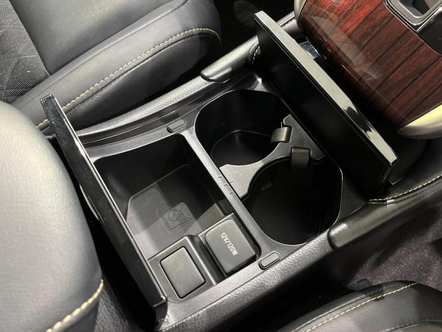 ハリアー プレミアム　４ＷＤ　禁煙車　衝突軽減　純正ナビ　ＥＴＣ　パワーバックドア　バックカメラ　Ｂｌｕｅｔｏｏｔｈ　前席シートヒーター　クルコン　電動格納ミラー　オートライト　オートエアコン　スマートキー（25枚目）